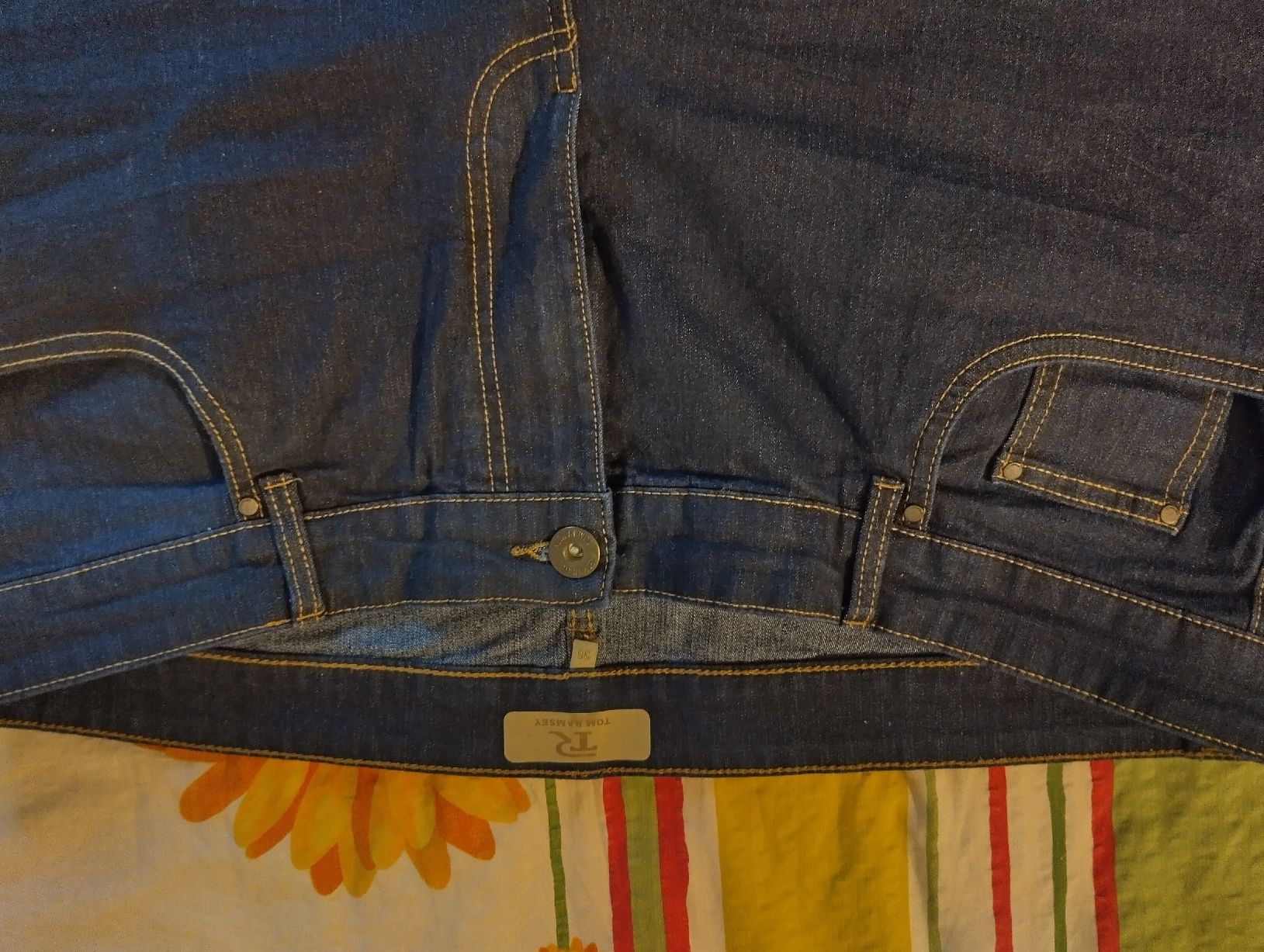 Jeans: Jeans homme neuf – Nuovo e nell'imballaggio originale da Pompaples venduto da vab_s52h 6