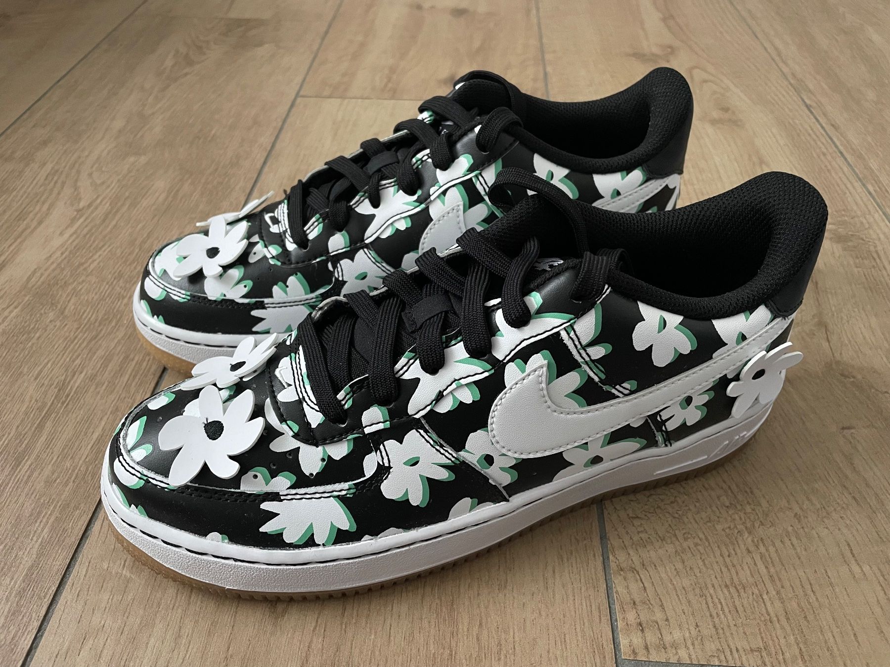 Nike Scarpe per ragazze: Nike Air Force 1 Gr. 40 NEU – Nuovo e nell'imballaggio originale da Waltenschwil venduto da hansnine