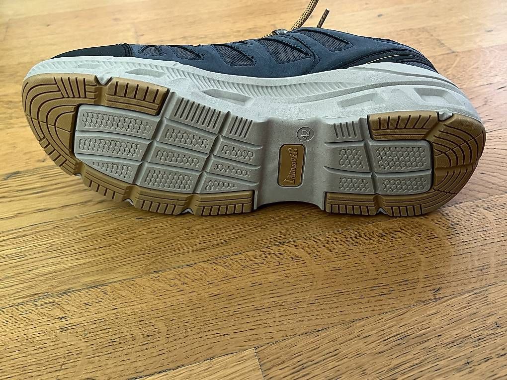 Scarpe da uomo: Ungetragene Landrover Wanderschuhe (Gr. 42) – Usato da Wädenswil venduto da esp_z8tb 2