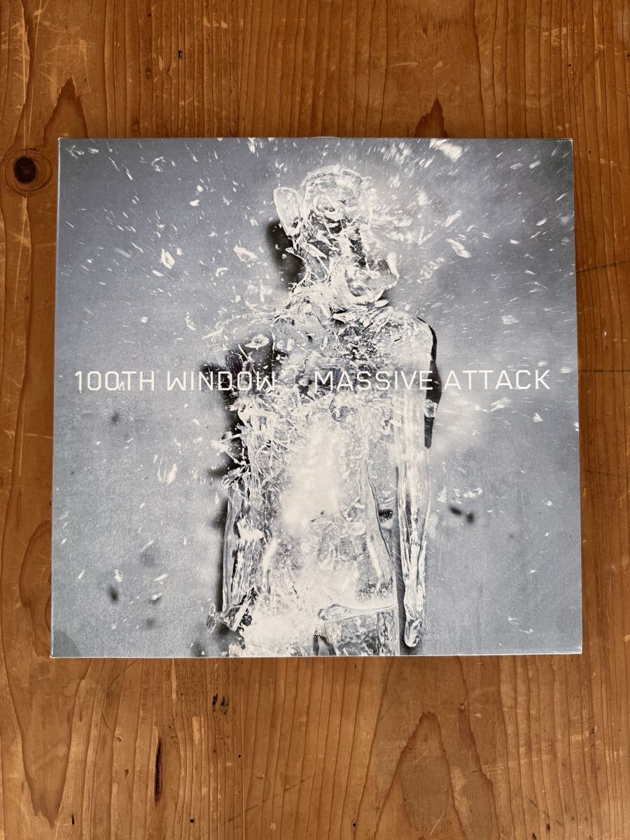 Dischi in vinile: Massive Attack - 100th Window - Original 2003 triple vinyl L – Usato da Lugano venduto da awestona