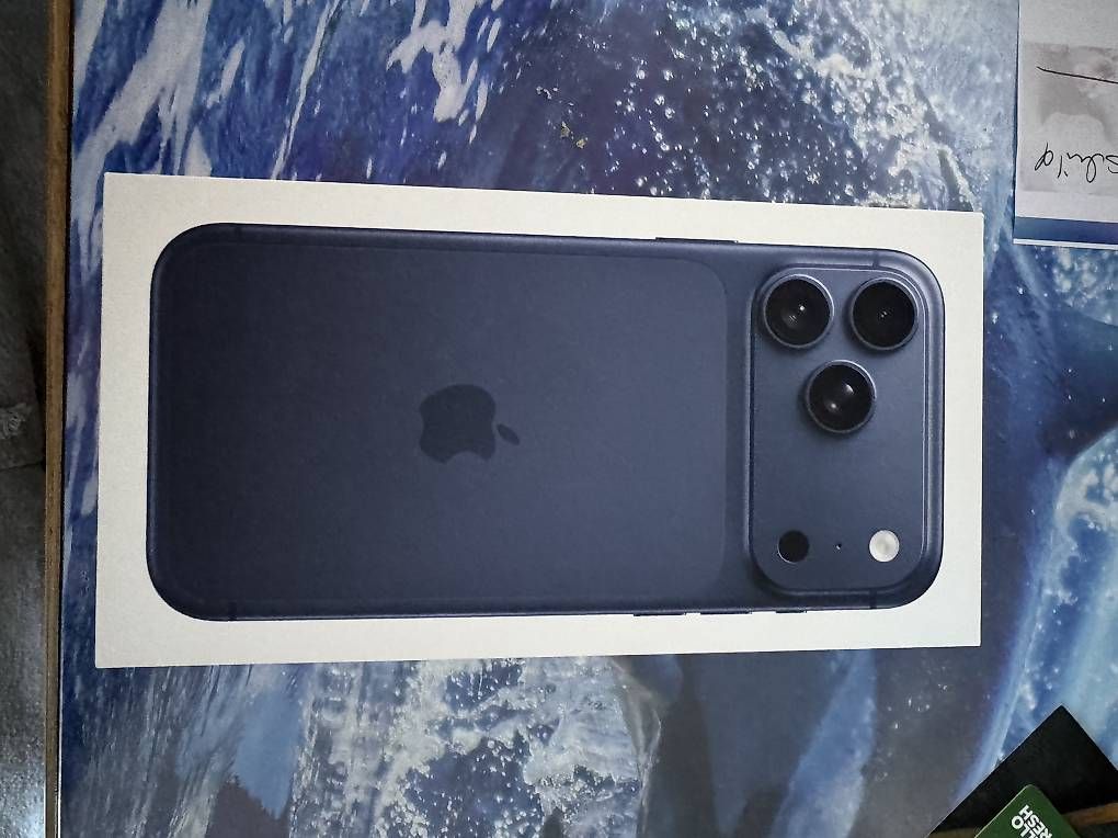 Handys / Smartphones: Iphone 17 Pro Max 256gb (Ungeöffnet) – Gebraucht aus Wetzikon ZH von adr_8hdt
