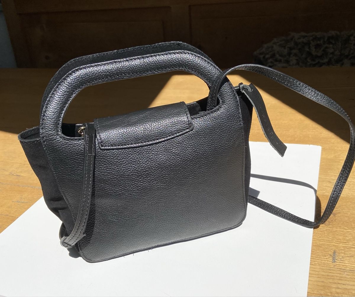 Borse da donna: Handtasche Tasche Leder schwarz – Nuovo (secondo la descrizione) da Fislisbach venduto da KolibriSecondhand 1