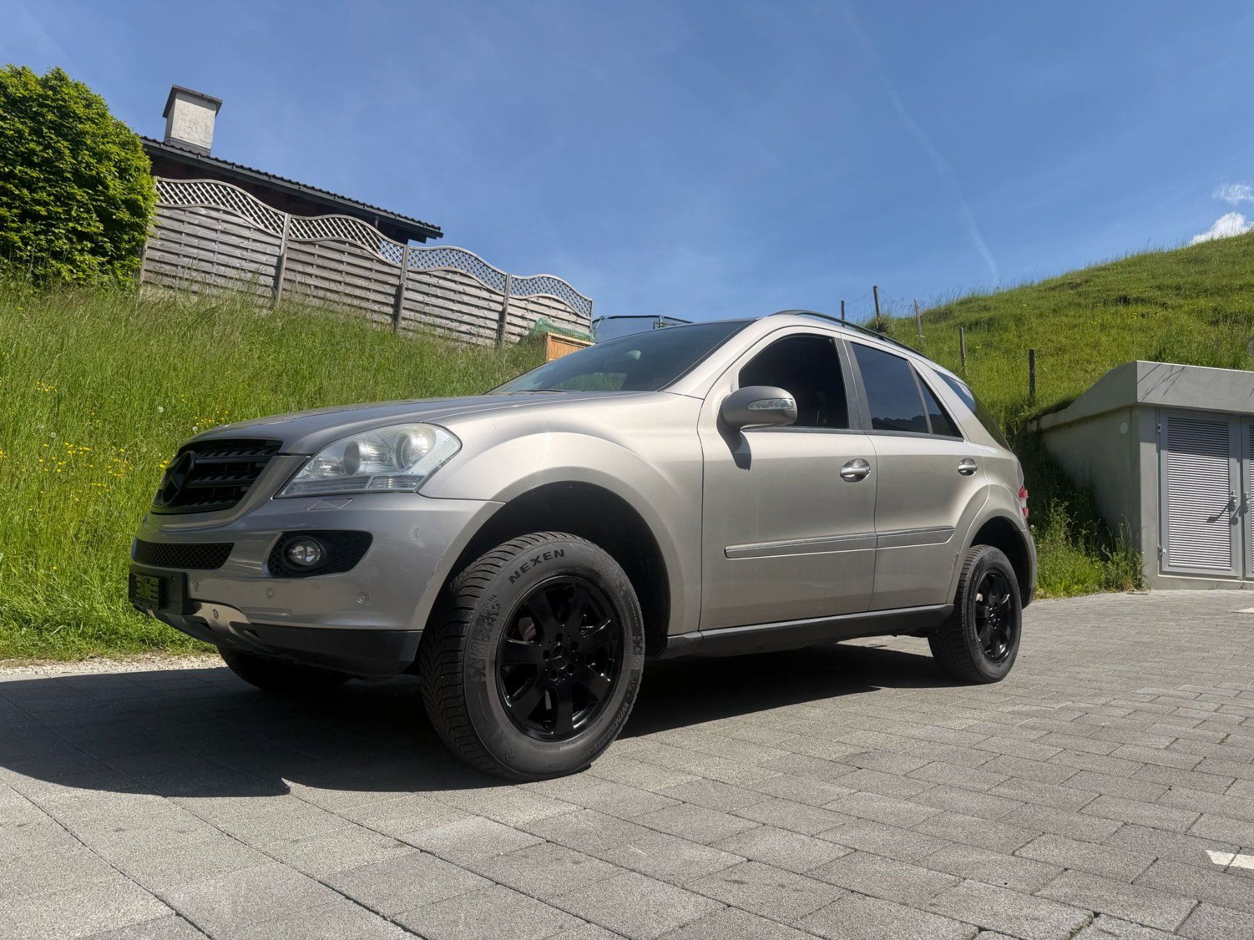 Mercedes-Benz Automobili: Mercedes Benz ML 320 CDi – Usato da Flühli LU venduto da Overland_Motors