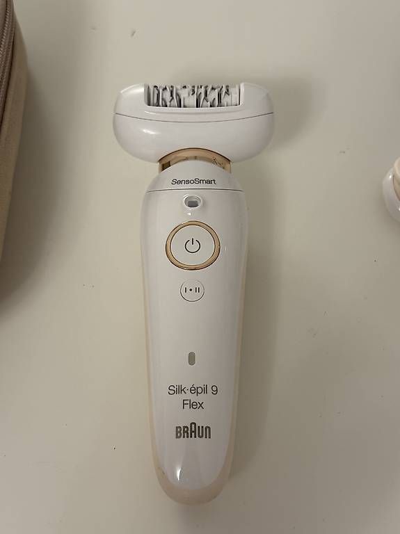 Epilatori: Braun Silk-épil 9 Flex Epilierer  – Usato da Winkel venduto da jbuchwalder17 1