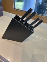 SCHARFES Messer Set Tokio mit 4 Messern und Messerblock