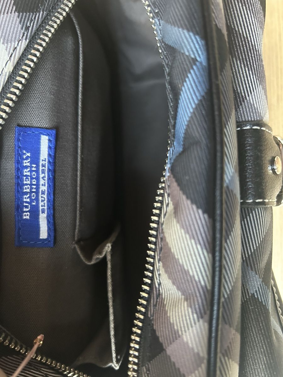 Burberry Borse: Vintage Burberry Tasche – Usato da Ostermundigen venduto da sam_pl7l 3