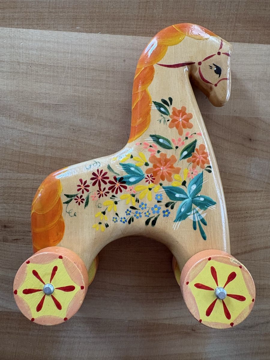 Tutte le decorazioni: Holz Pferd mit Räder / Deko – Usato da Rümlang venduto da SchumBru10 2