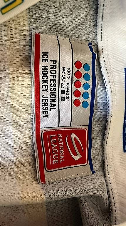 Leibchen & Hosen: Maglia ORIGINALE HCL Filppula 2014-2015 – Gebraucht aus Bellinzona von Cat_e_t 4