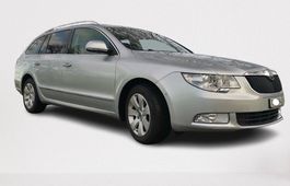 Skoda Superb Combi Elegance / Frisch ab MFK April 2025