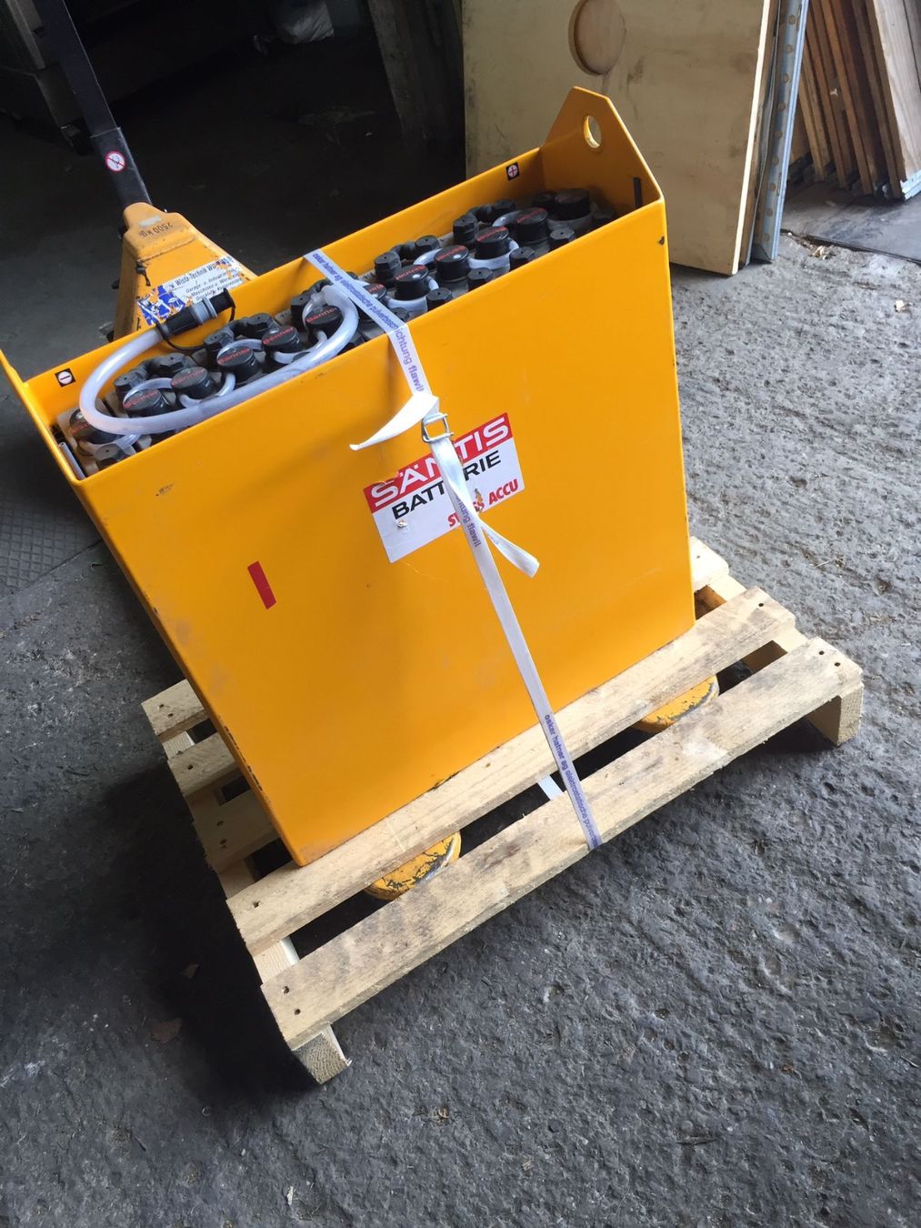 Sonstiges zum Lager & Transport: Batterie für Stapler, Staplerbatterie – Gebraucht aus Wil SG von  1