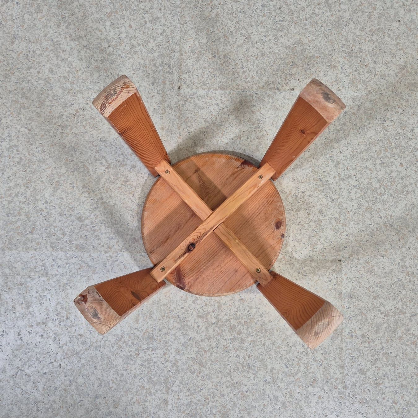 Hocker: Stapelhocker Holzhocker Hocker Höcker Massivholz – Gebraucht aus Nottwil von Wondewa-Shop 3