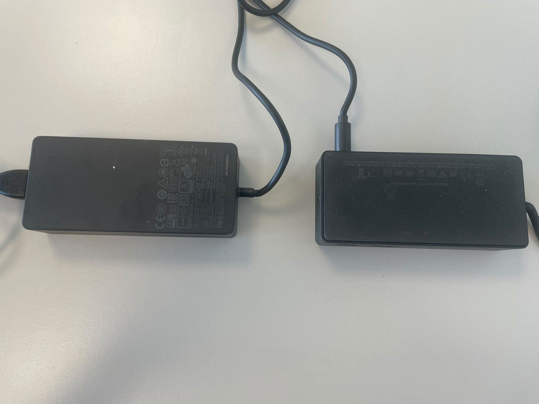 Microsoft Docking station: Microsoft Surface Dock inkl. Netzteil – Usato da Bern venduto da Mickito_