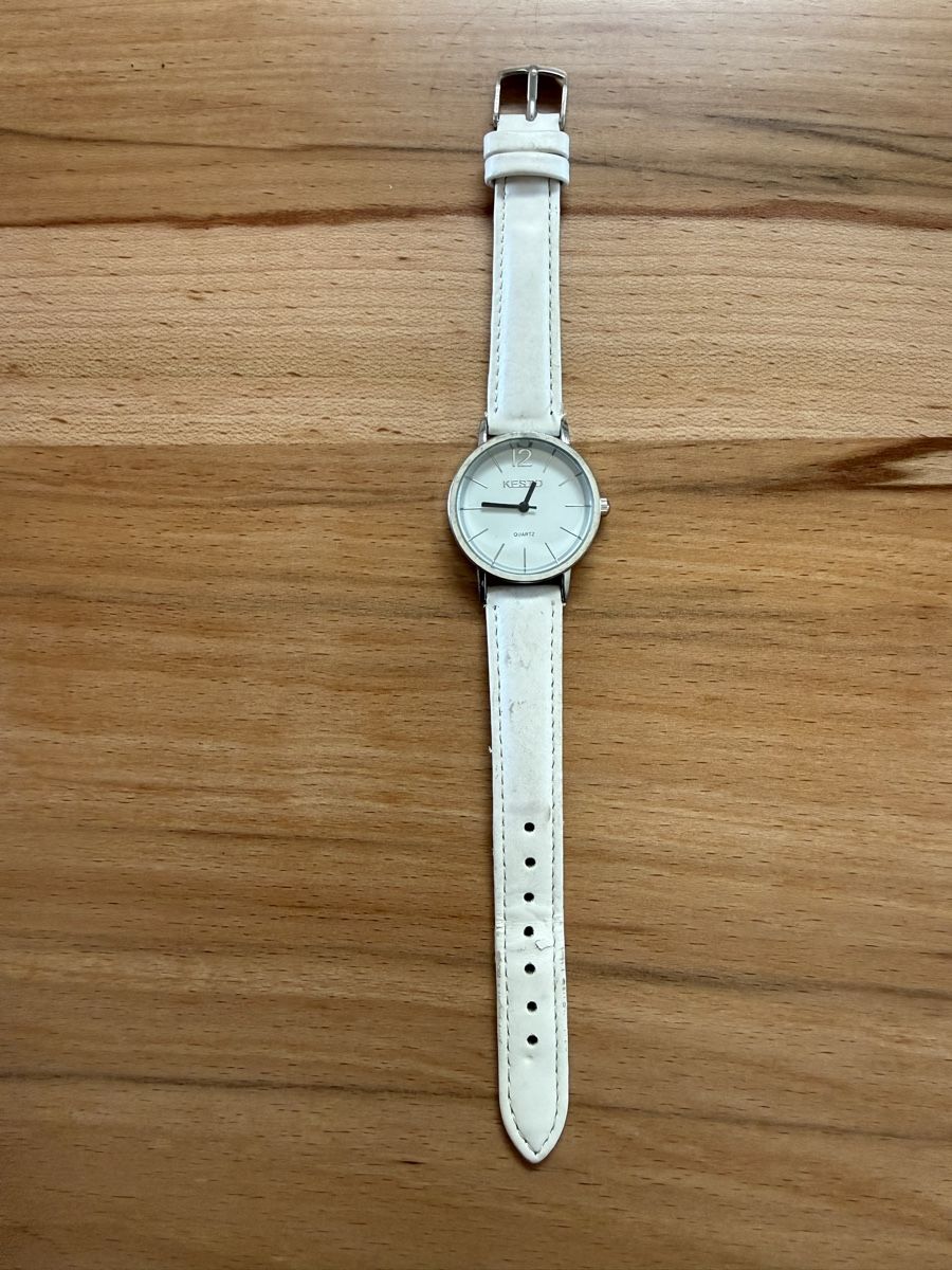 Montres: Armbanduhr – D'occasion à Grenchen par Bastet007