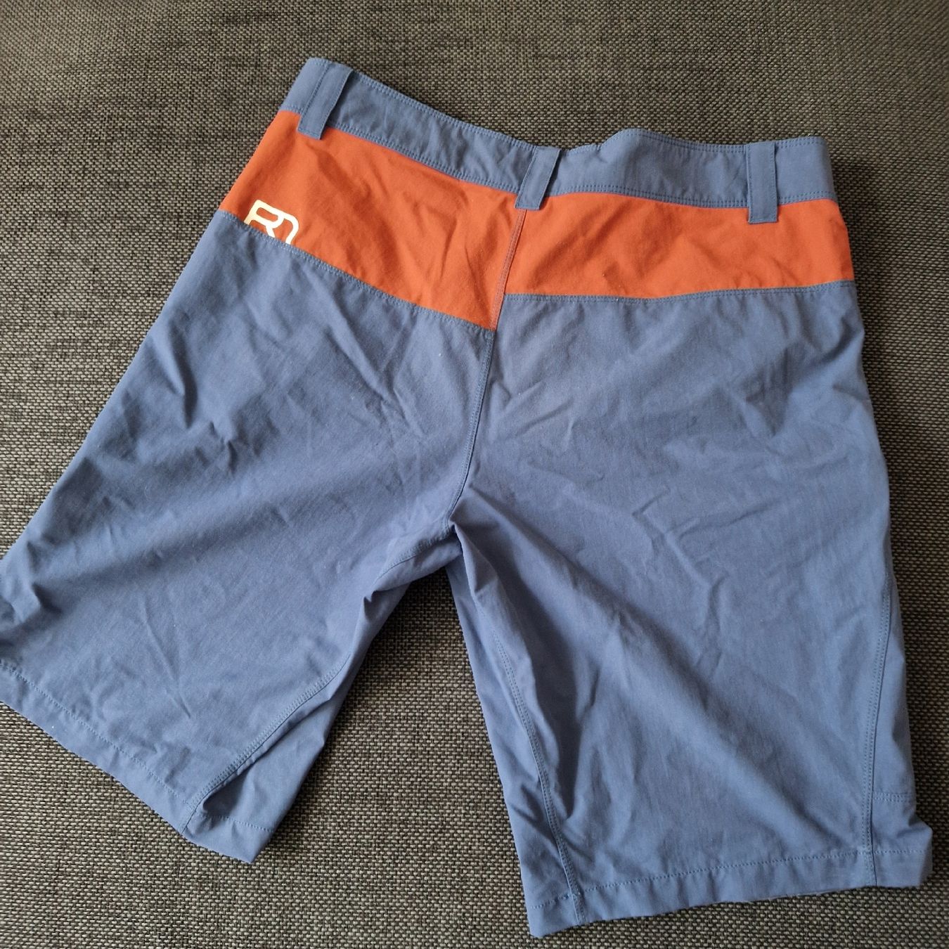 Ortovox Pantaloni: Herrenshorts Ortovox – Nuovo (secondo la descrizione) da Ostermundigen venduto da libia 1