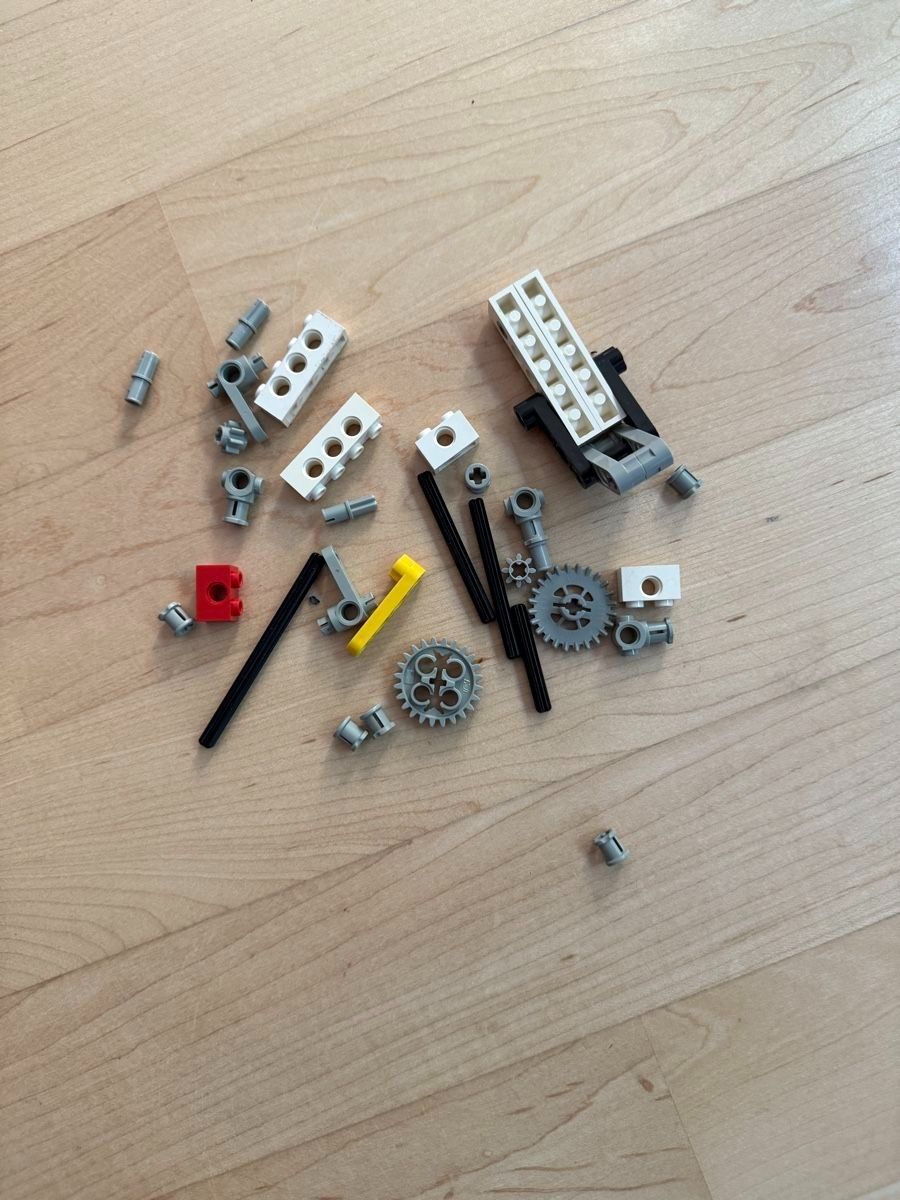 Technics Baukästen: Lego Technic Set mit diversen Fahrzeugen – Gebraucht aus Jona von p1faessl 9