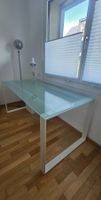 Schreibtisch weiss mit Glasplatte gebraucht guter Zustand