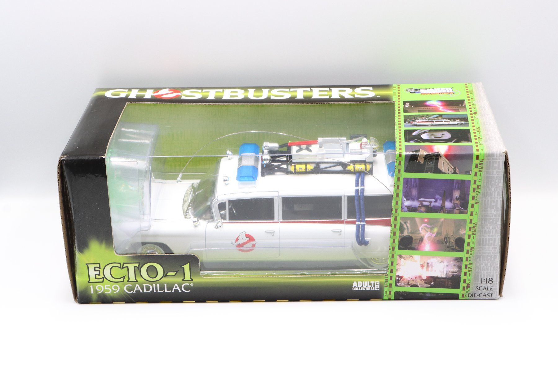 Cadillac Modellini d'auto: Cadillac Ecto-1 1959 Ghostbusters 1:18 AutoWorld – Nuovo e nell'imballaggio originale da Bühl b.Aarberg venduto da modelldiecast 1