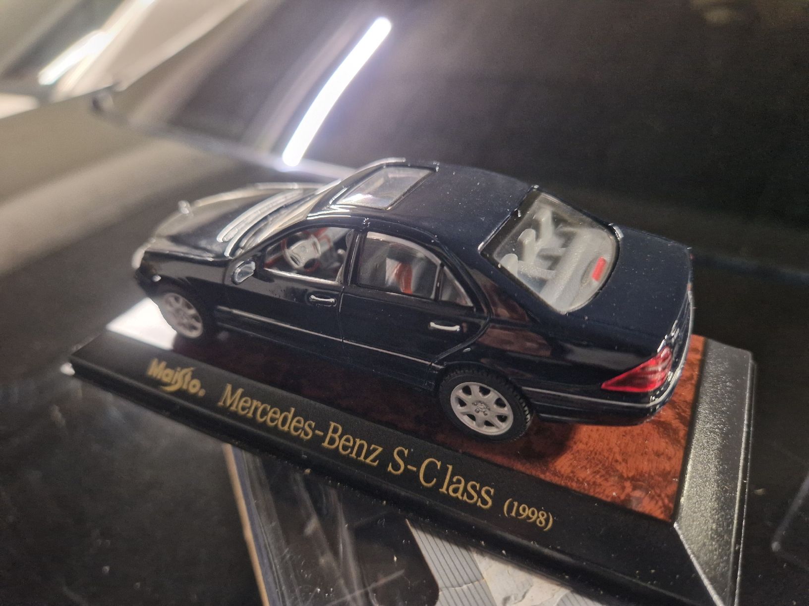 Maisto Modellini d'auto: Mercedes W220 S-Klasse 1998 – Nuovo e nell'imballaggio originale da Biel/Bienne venduto da CS013 1