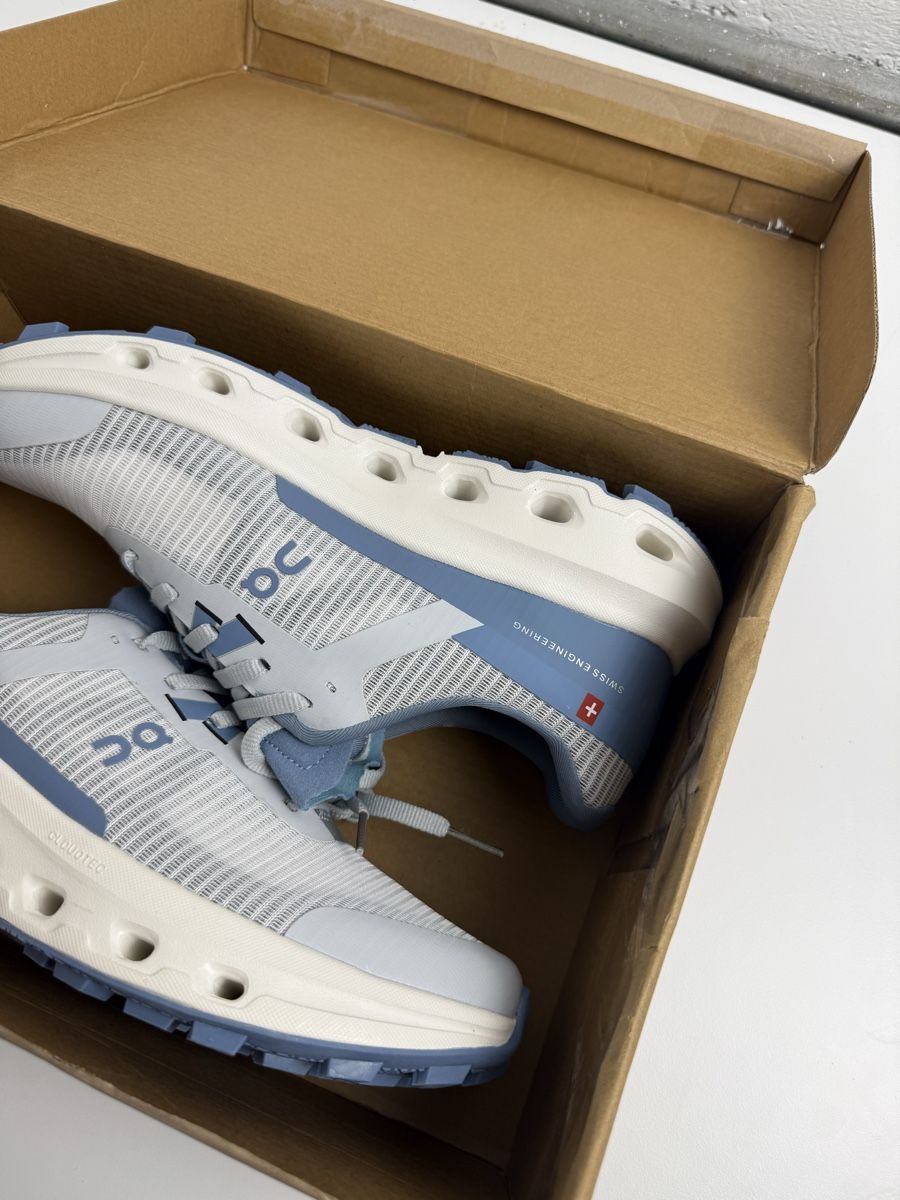 On Chaussures hommes: On Cloud Sneaker grau blau neu mit Originalkarton – Neuf avec emballage d'origine à Luzern par kim221080 7