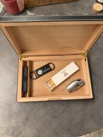 Humidor Zigarrenkiste Reisehumidor mit Zubehör, Top Zustand!