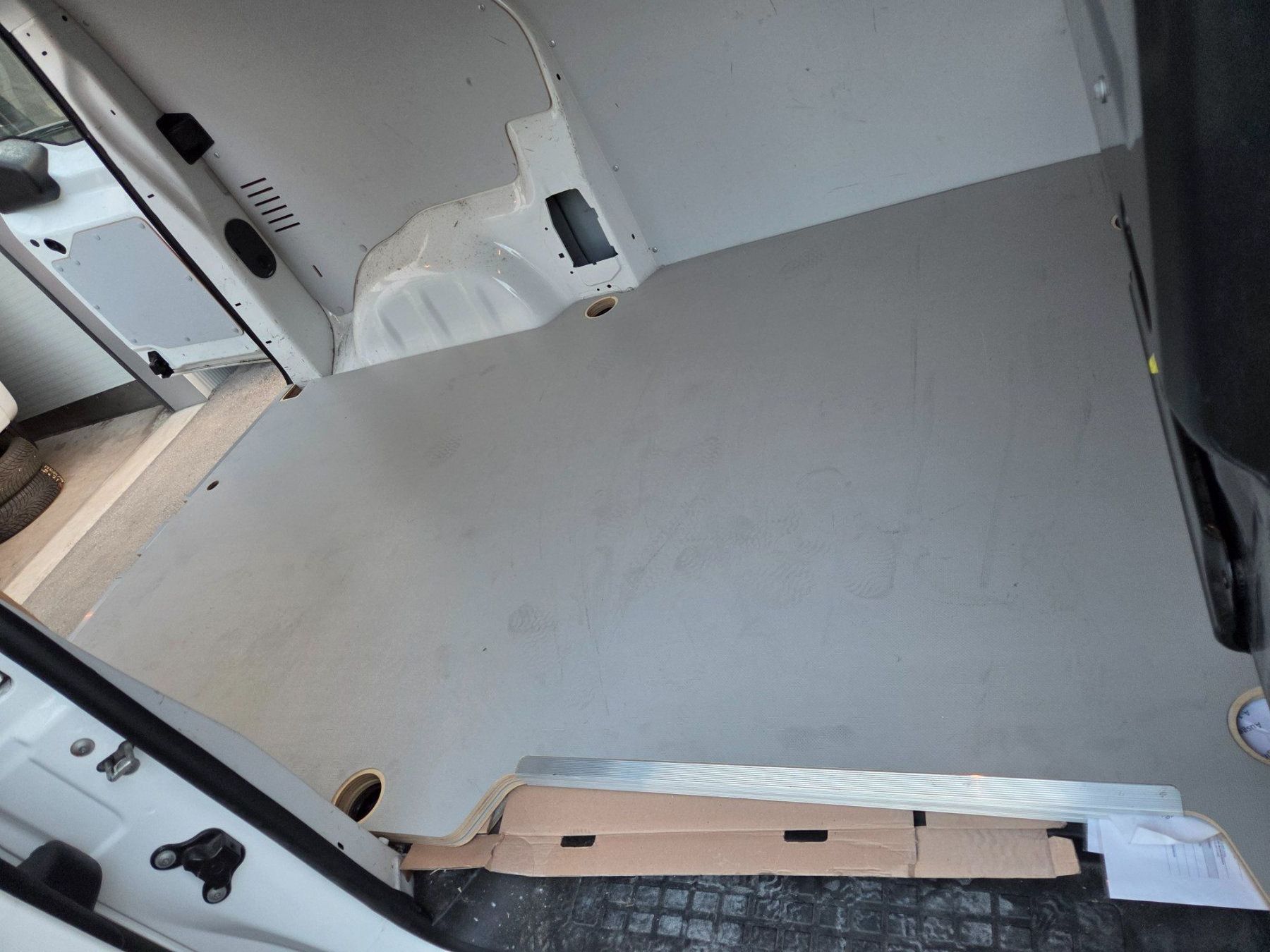Alle Ersatzteile: Bodenplatte-Expert, jumpy, Vivaro, Scudo, ProAca – Gebraucht aus Kreuzlingen von Tzuname 3