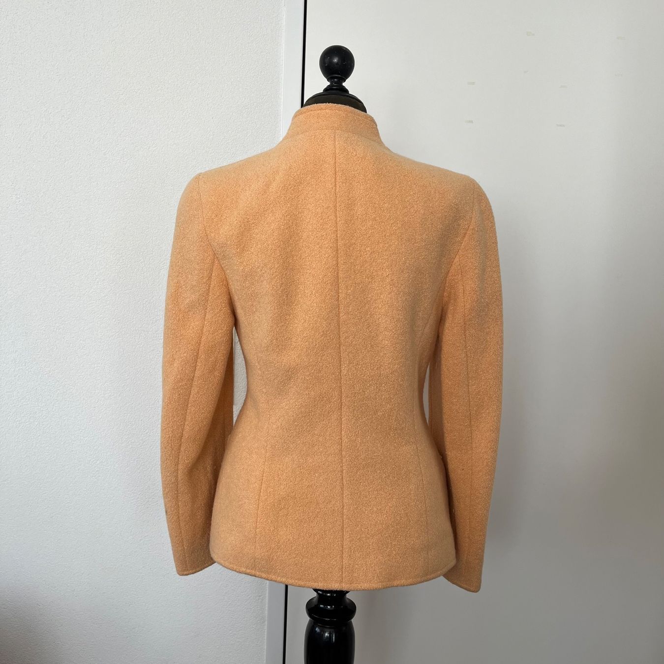 Escada Giacche: Escada Blazer – Nuovo (secondo la descrizione) da Zug venduto da saskia-chiara 3