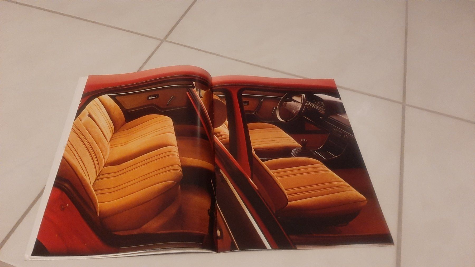 Audi Documenti: K..108) Audi 100 Avant Prospekt – Usato da Wil SG venduto da AmandaCreations 2