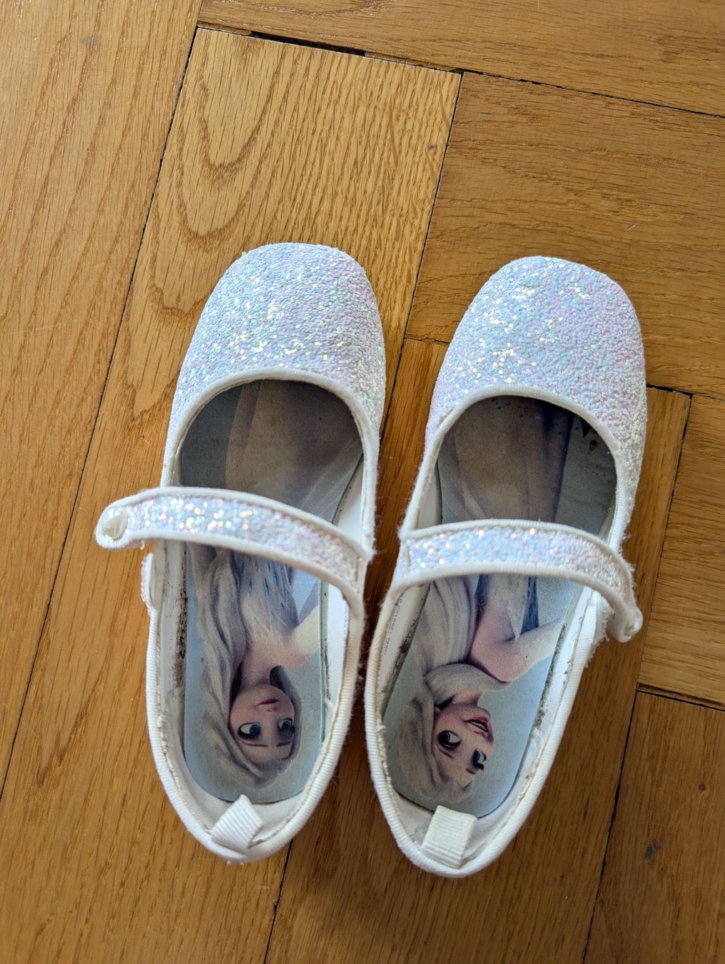 H&M Scarpe per ragazze: Chaussures Elsa H&M, taille 27 – Usato da Lausanne venduto da api_xv5m
