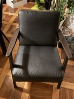 Ikea Ekenäset Leder schwarz mit Kratzer an Arm Lehne