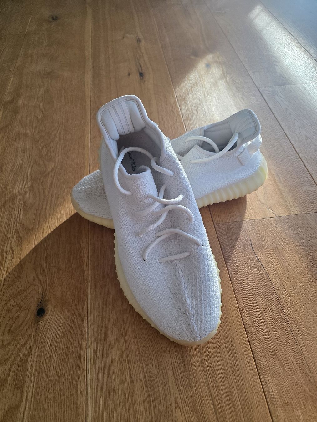 Adidas Scarpe da uomo: Weisse Yeezy gebraucht – Usato da Eschenbach SG venduto da Silvio-96