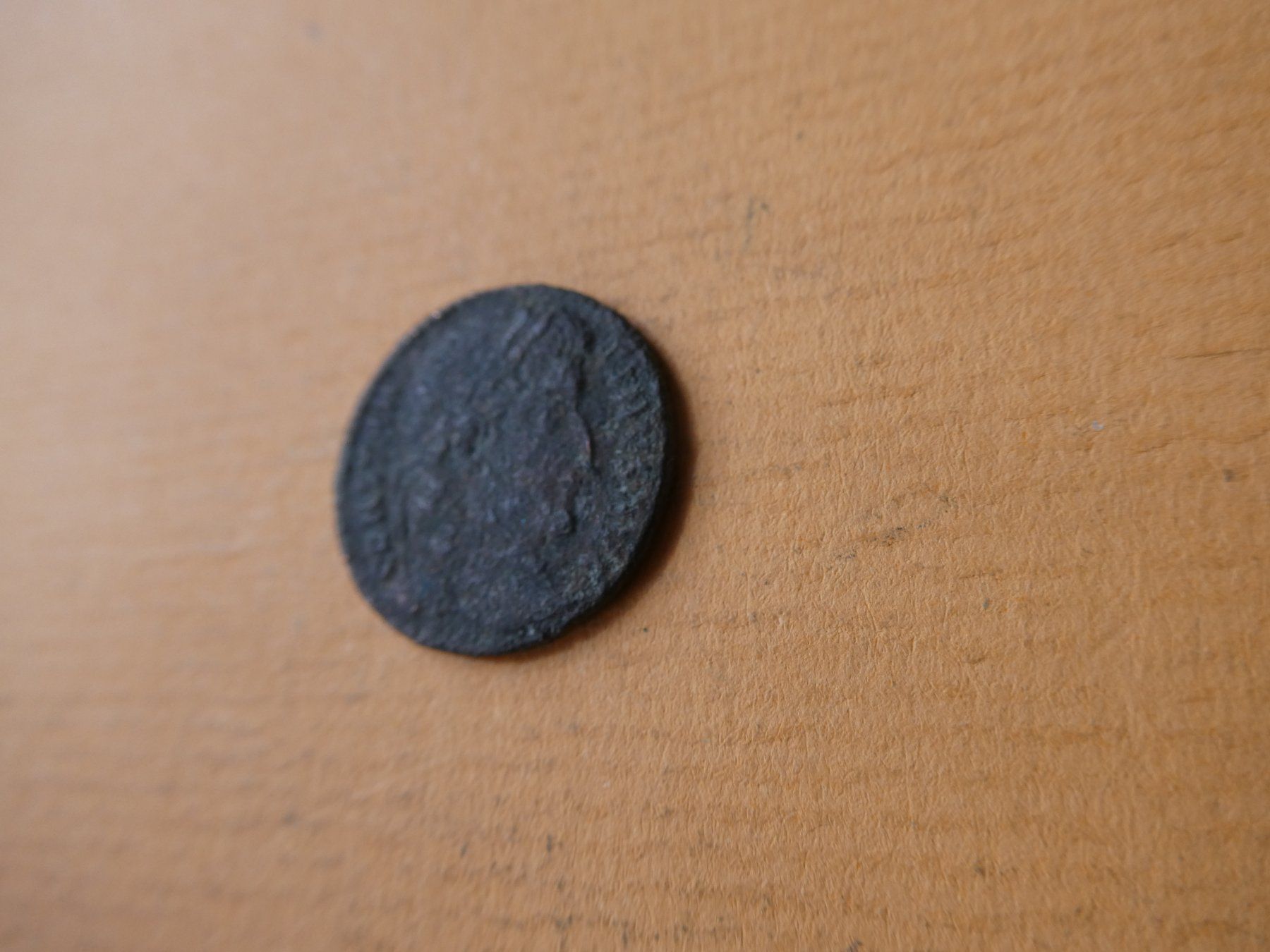 Tutti le monete: uralte Bronzemünze   18 mm     2.21 g – Usato da Hinterforst venduto da Rohusri 1