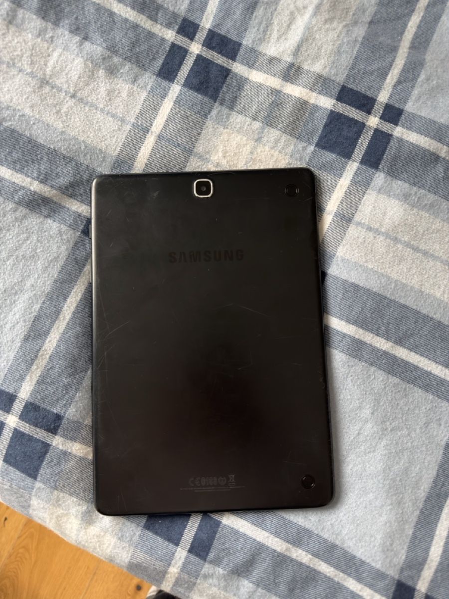 Samsung Tablet PC: Samsung Galaxy Tab A Tablet Schwarz – Usato da Liestal venduto da oem_gcx8 1