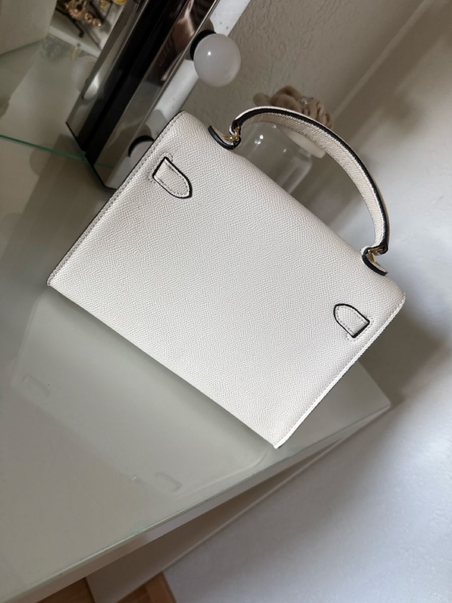 Taschen für Damen: Handtasche – Neu (gemäss Beschreibung) aus Leibstadt von lua_hd6w 1