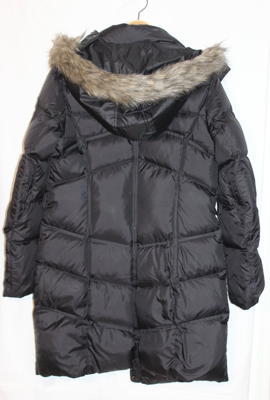 Esprit Cappotti: Daunenmantel Esprit - M – Usato da Basel venduto da Mila_Graf 1