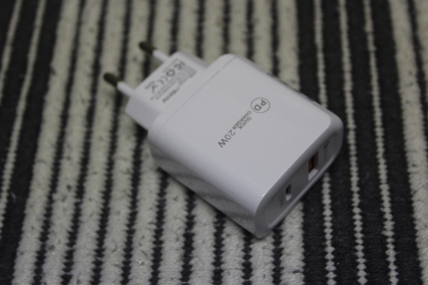 Caricabatterie: iPhone USB C Lightning  Netzteil Duo 20w – Nuovo (secondo la descrizione) da Kirchdorf AG venduto da Aarereussshop 8