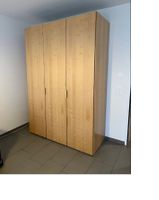 Kleiderschrank 3-türig, massiv, guter Zustand