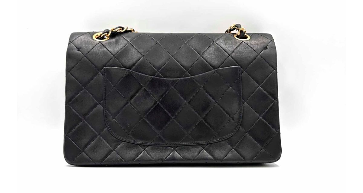 Chanel Borse da donna: Sac Chanel timeless médium – Usato da Lausanne venduto da Meganelausanne 1