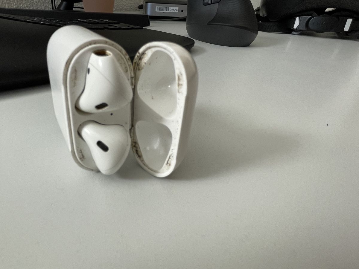 Apple Cuffie: Apple Airpods Gebraucht – Usato da Burgdorf venduto da ValeyOG 2
