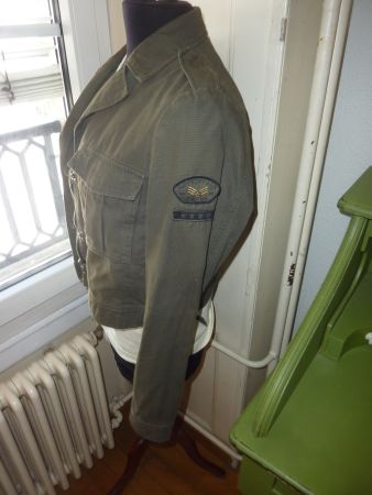 veste kaki L/40 marque superdry mi-saison pour femme