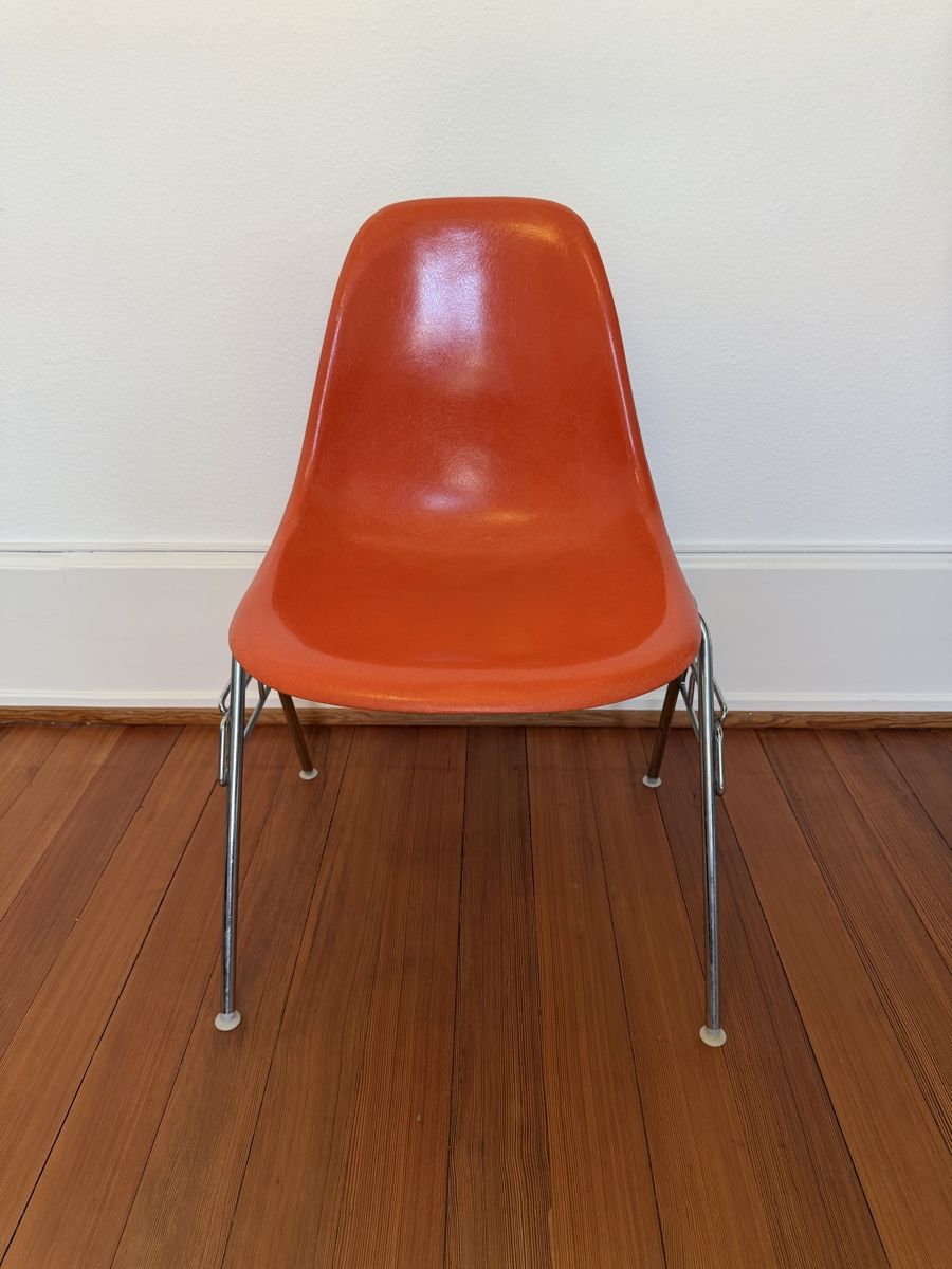 Herman Miller Chaises: Herman Miller fibreglas Eames chair – D'occasion à Sissach par fundgruebe 2