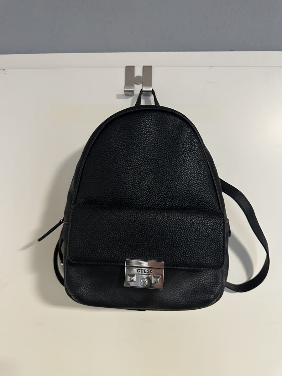 Guess Rucksäcke: Guess | Rucksack – Neu (gemäss Beschreibung) aus Ennetbaden von Ansano