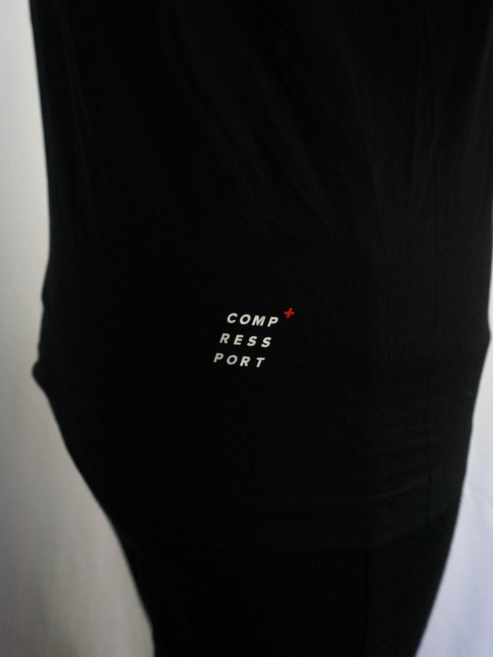 Compressport Tops: Compressport Performance Shirt – Neu (gemäss Beschreibung) aus Pratteln von Restwert_Pratteln 4