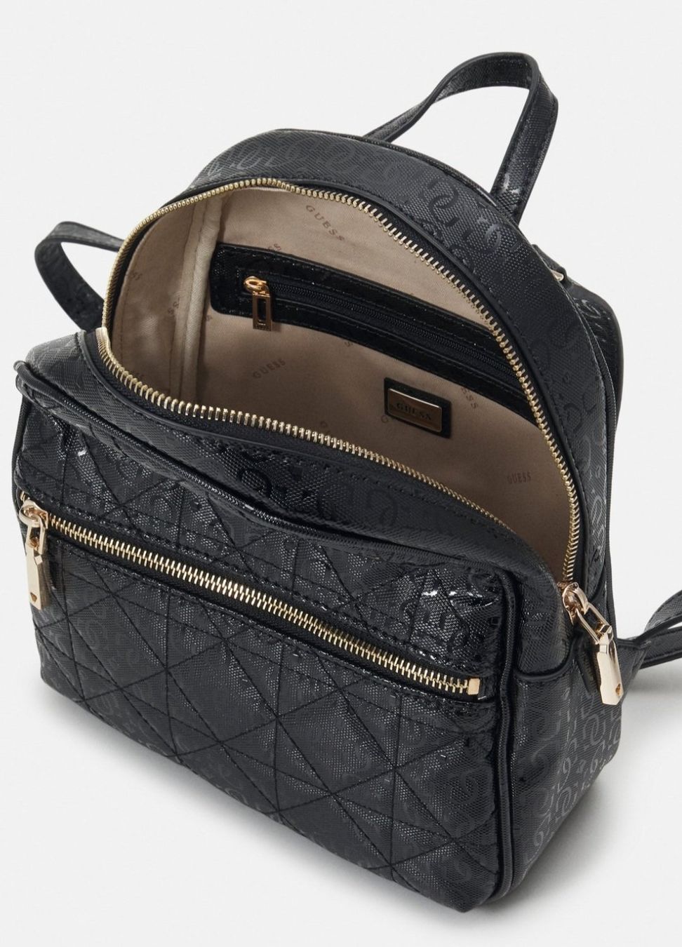 Guess Zaini: GUESS MALIA Tagesrucksack black – Nuovo (secondo la descrizione) da Sursee venduto da M_Z 5