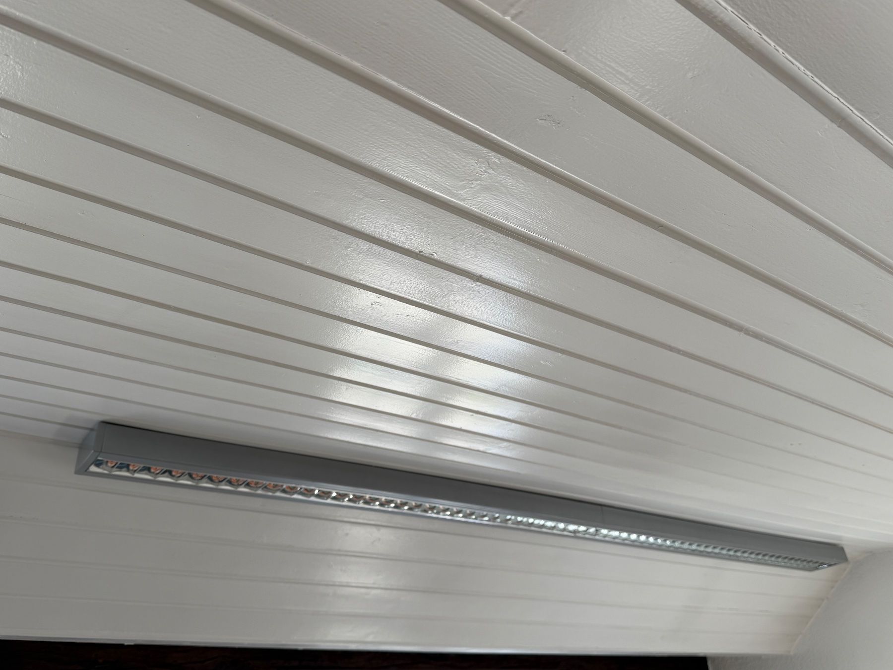 Lampadari & plafoniere: Büro Deckenleuchte Lightnet Vision-A,  240cm – Usato da Kreuzlingen venduto da JLOC