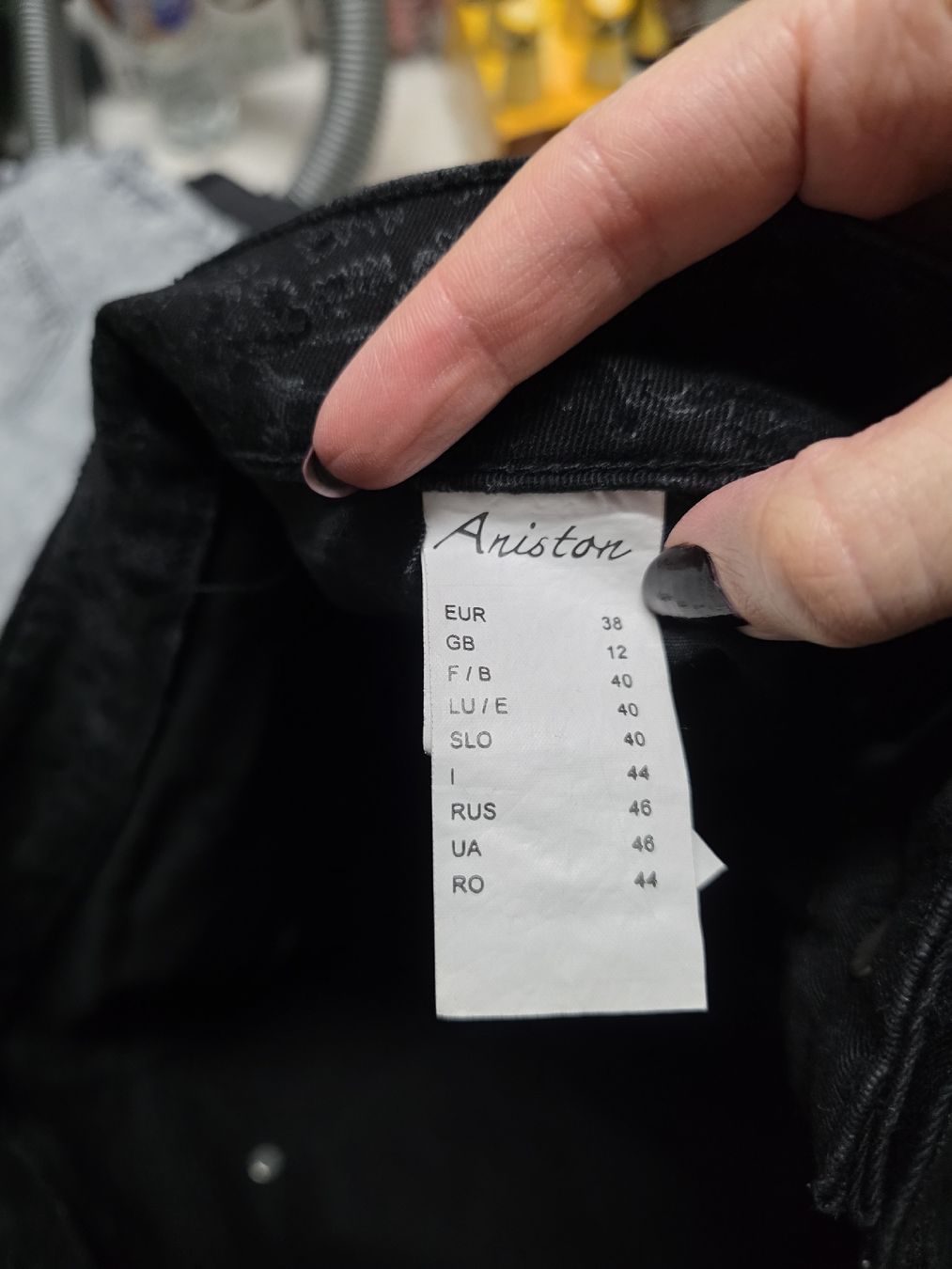 Pantaloni: Aniston Hose, Damenhose, Gr. 38, Schwarz, gothic – Usato da Oberwangen b. Bern venduto da minalie 5