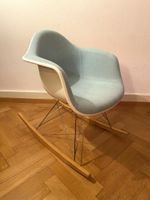 Design Schaukelstuhl Vitra RAR Rocking Armchair Charles