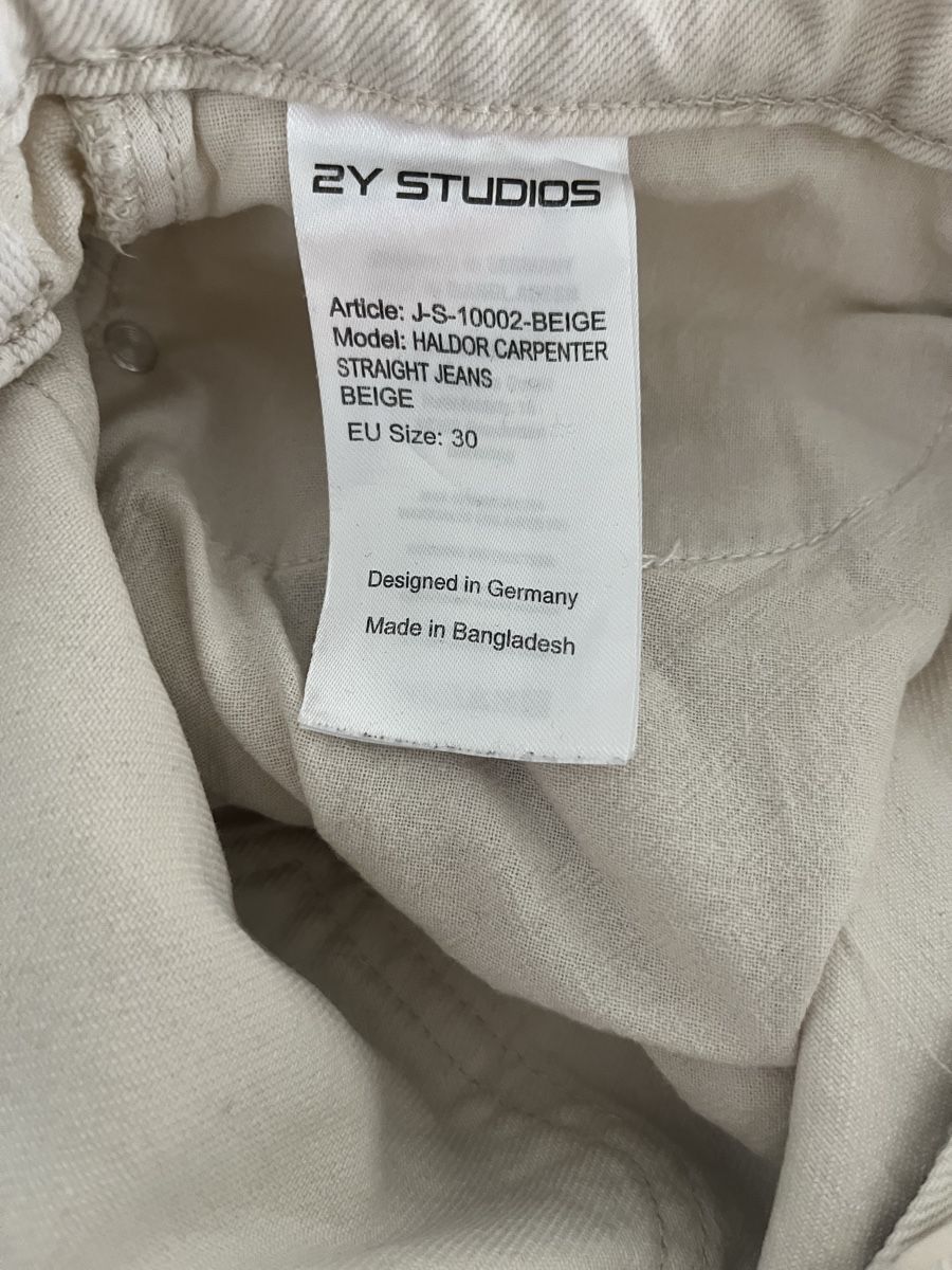 Jeans: Jeans weiss, Gr. 30 – Nuovo (secondo la descrizione) da Sigriswil venduto da Krugle83 2