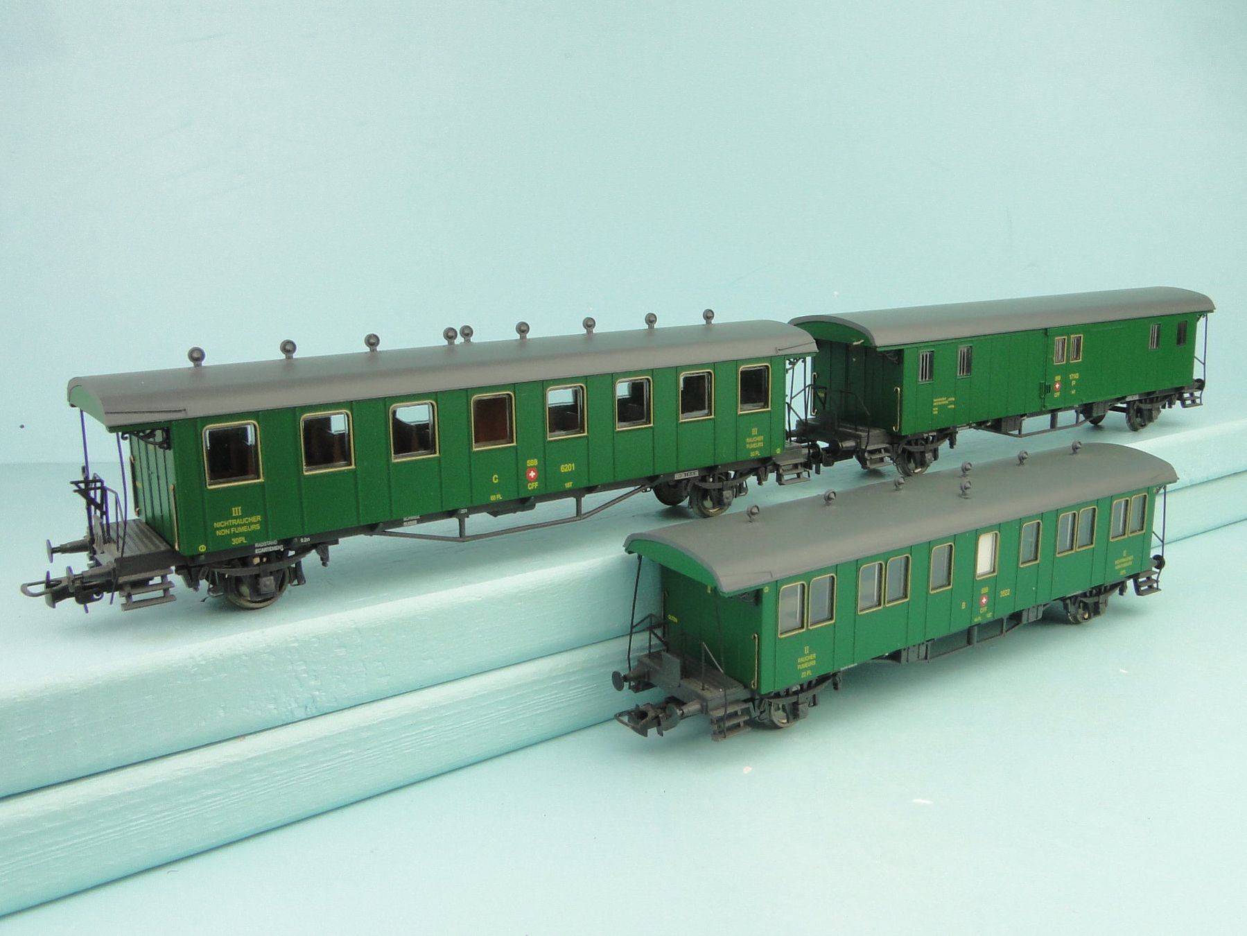 Liliput Modellini di ferrovie: Liliput 3x Plattformwagen der SBB, H0 – Usato da Bülach venduto da cann11 1