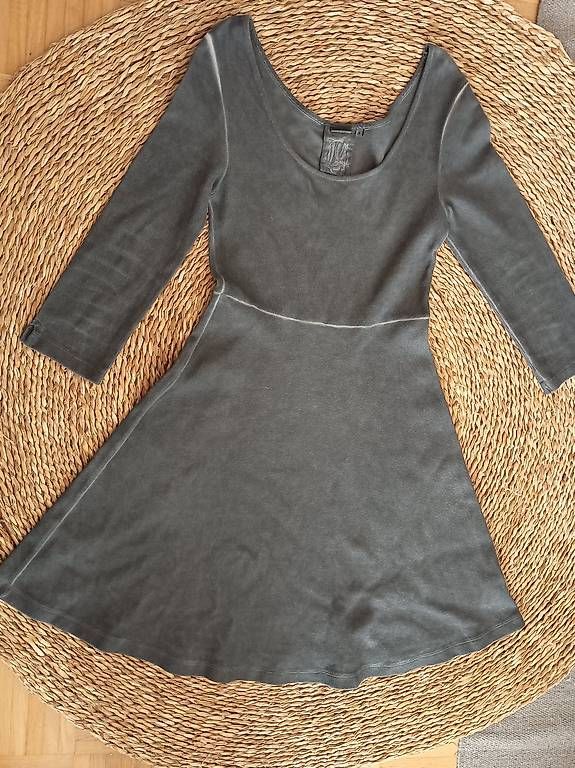 Nile Kleider: Kleid im Washed-Look von Nile – Gebraucht aus Zürich von Melianea