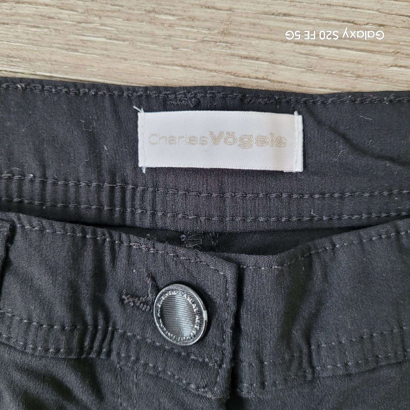 Pantaloni: schwarze schöne Freizeithose 38 – Usato da Niederbuchsiten venduto da klengyel 2